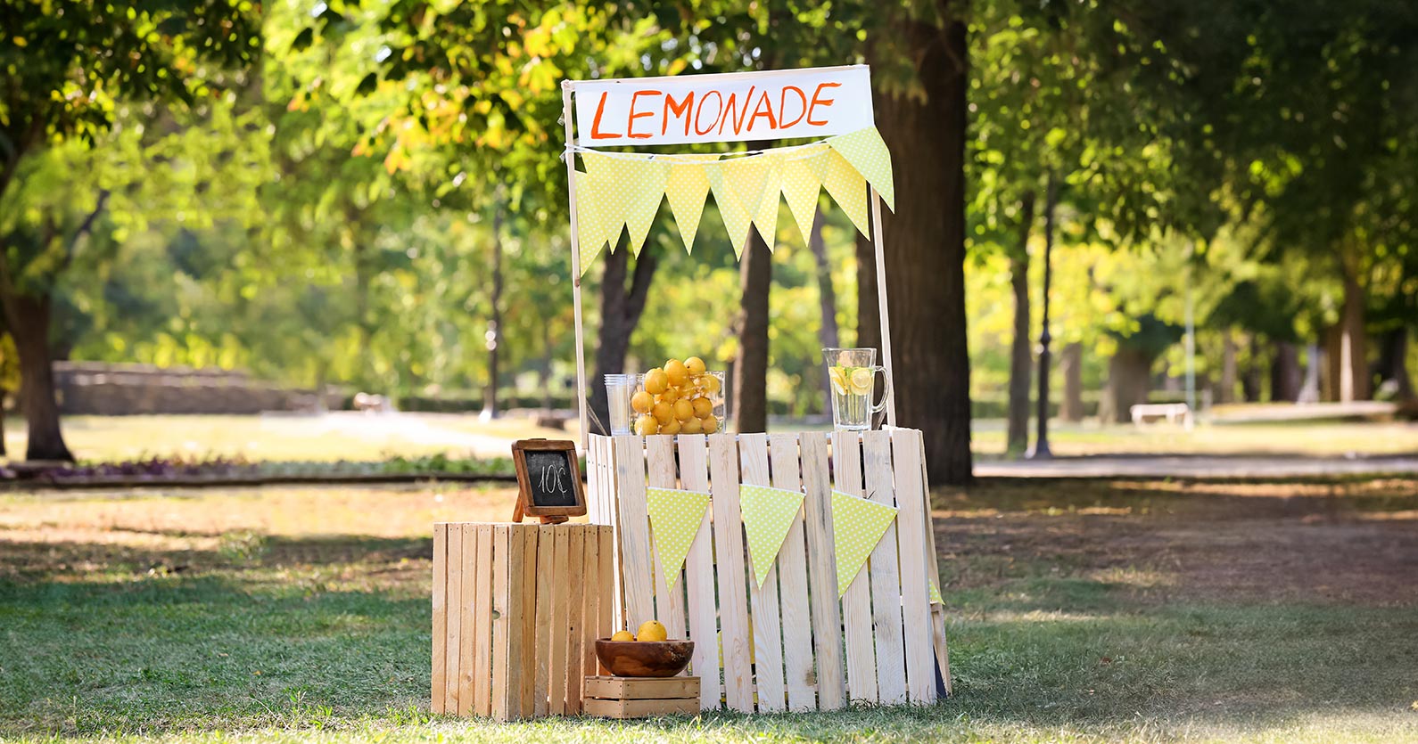 Why Email Marketing Has Better ROI Than Social Media 1 image of a lemonade stand